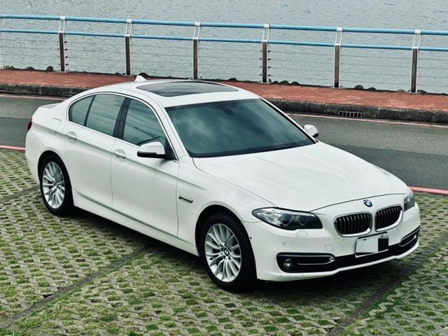 BMW/ 寶馬 528i Luxury  第2張相片
