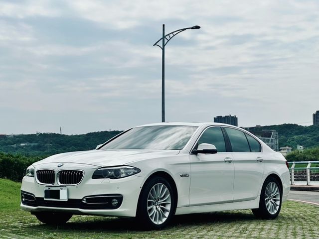 BMW/ 寶馬 528i Luxury  第3張相片