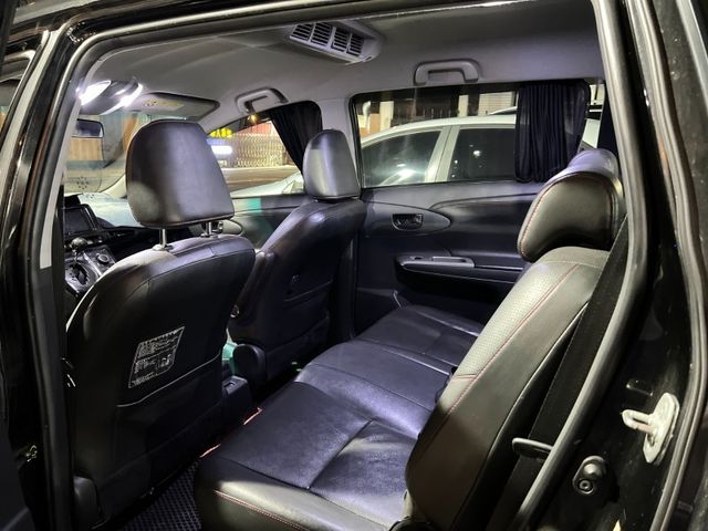 Toyota Wish  第6張相片