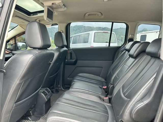 Mazda Mazda5  第7張相片