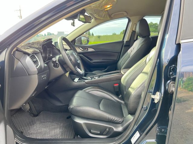 Mazda Mazda3  第6張相片