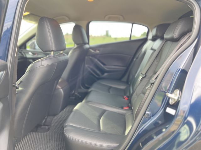 Mazda Mazda3  第13張相片
