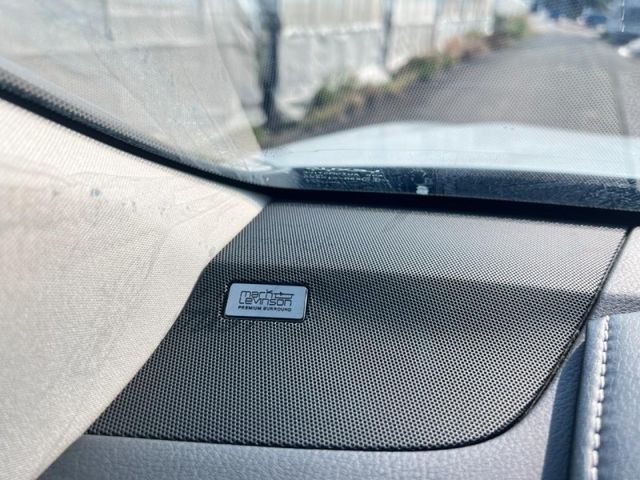 Lexus NX  第12張相片