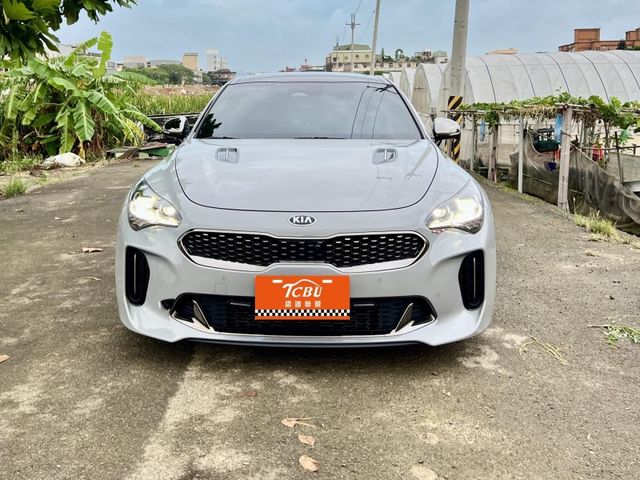 Kia Stinger  第1張相片