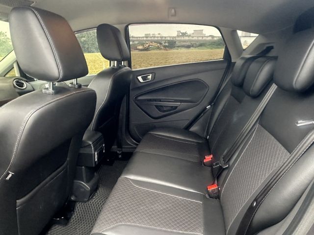 Ford/福特 Fiesta  第7張相片