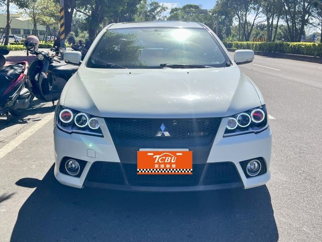 Mitsubishi Lancer  第1張相片