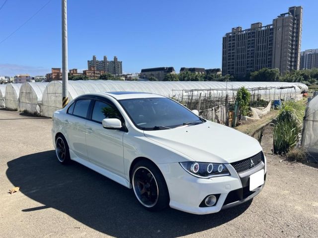 Mitsubishi Lancer  第2張相片