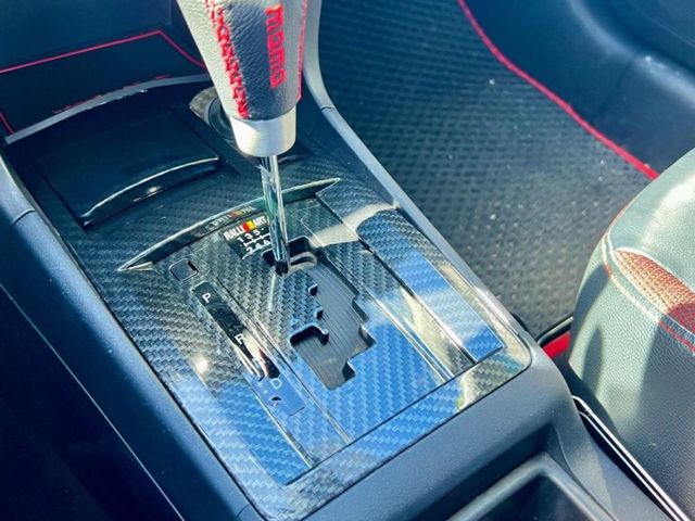 Mitsubishi Lancer  第10張相片