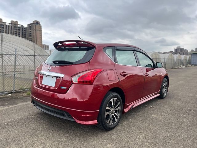 Nissan Tiida  第3張相片