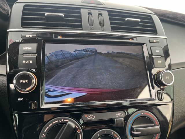 Nissan Tiida  第5張相片