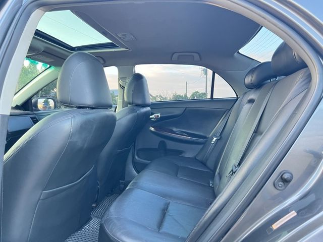 Toyota ALTIS  第6張相片