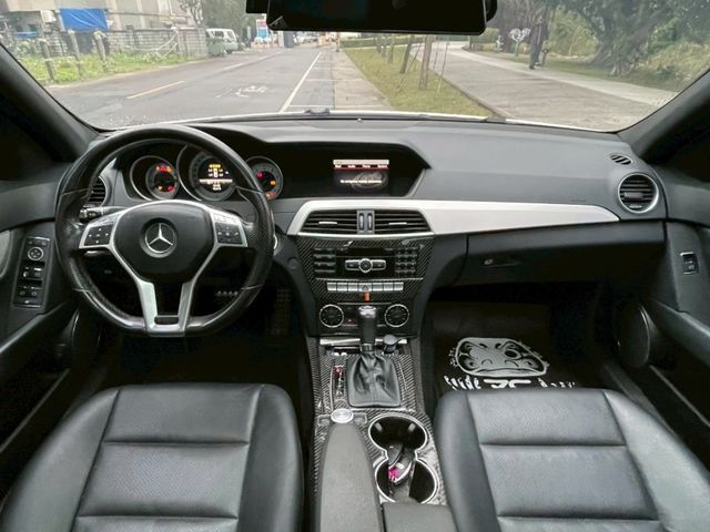 Mercedes-Benz/賓士 C250  第7張相片