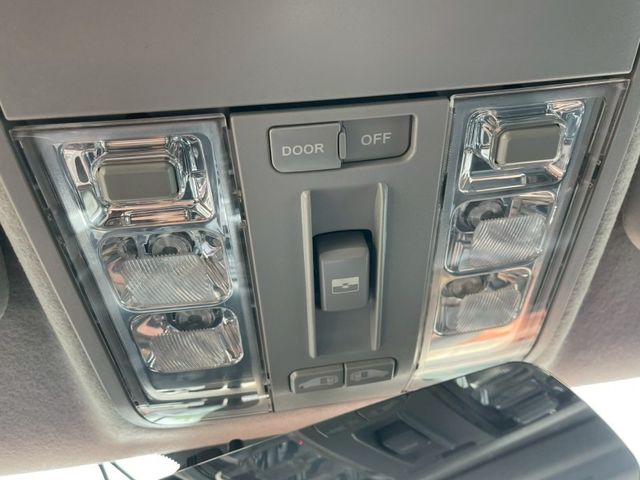Luxgen M7  第1張相片