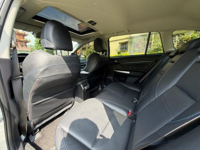 Subaru Legacy  第2張相片