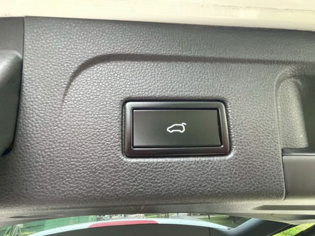 Volkswagen 福斯 Touran  第3張相片