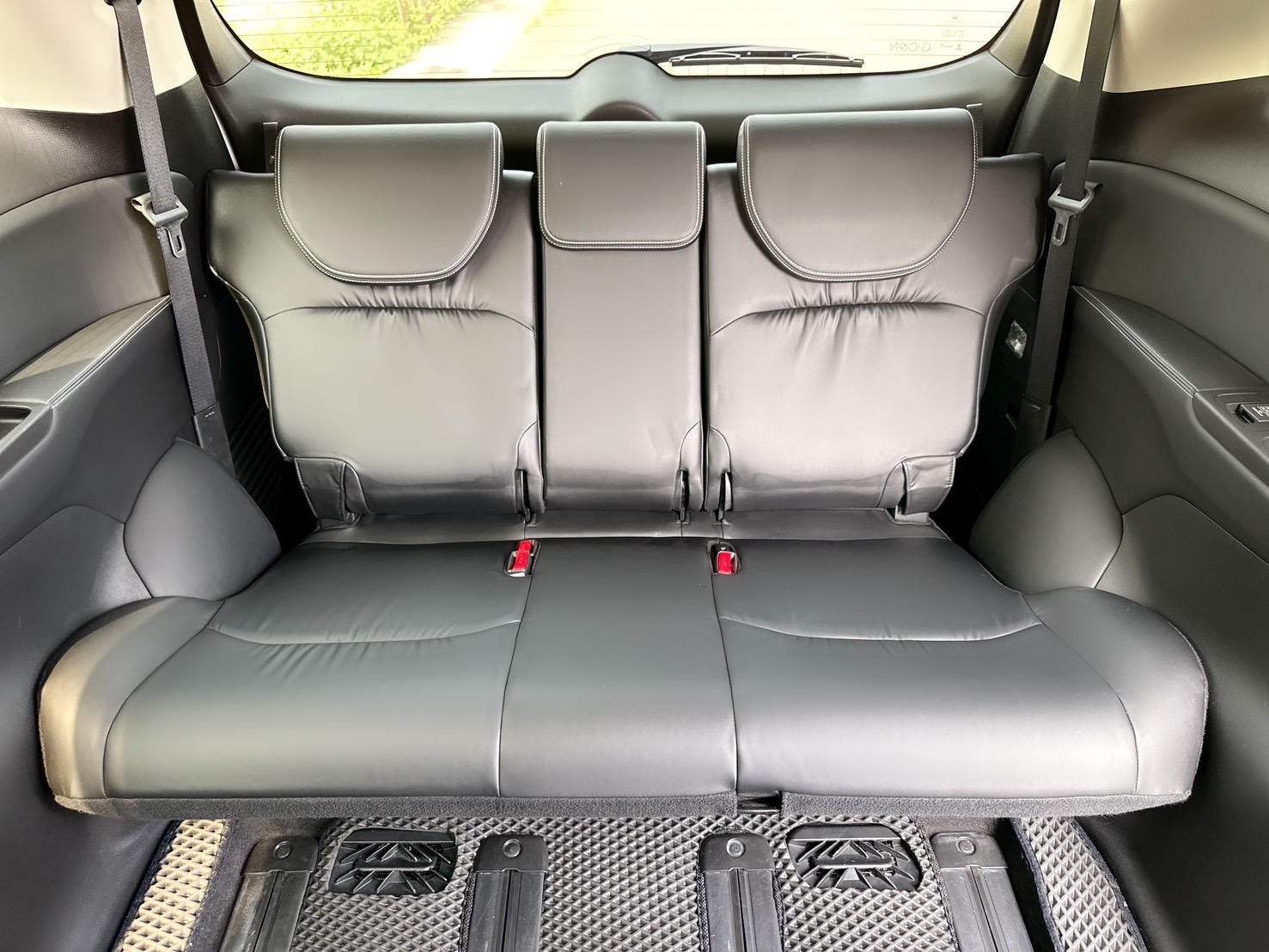 2018年 HONDA ODYSSEY APEX版  【日本原裝七人座】頂級座駕體驗~市場稀少~正七人座~CP值最高休旅車~家庭用車or迎賓禮車~第一首選!  第17張相片