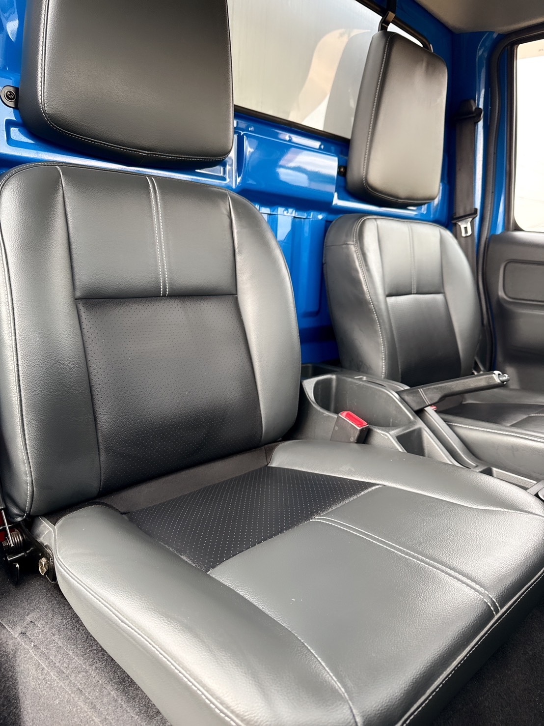 2020年 A190 手排 菱利貨車   1.5L新引擎-2WD-原廠塑鋁板廂  省油省稅金~工作賺錢好幫手~商用賺錢最佳發財工具~第一首選~  第13張相片
