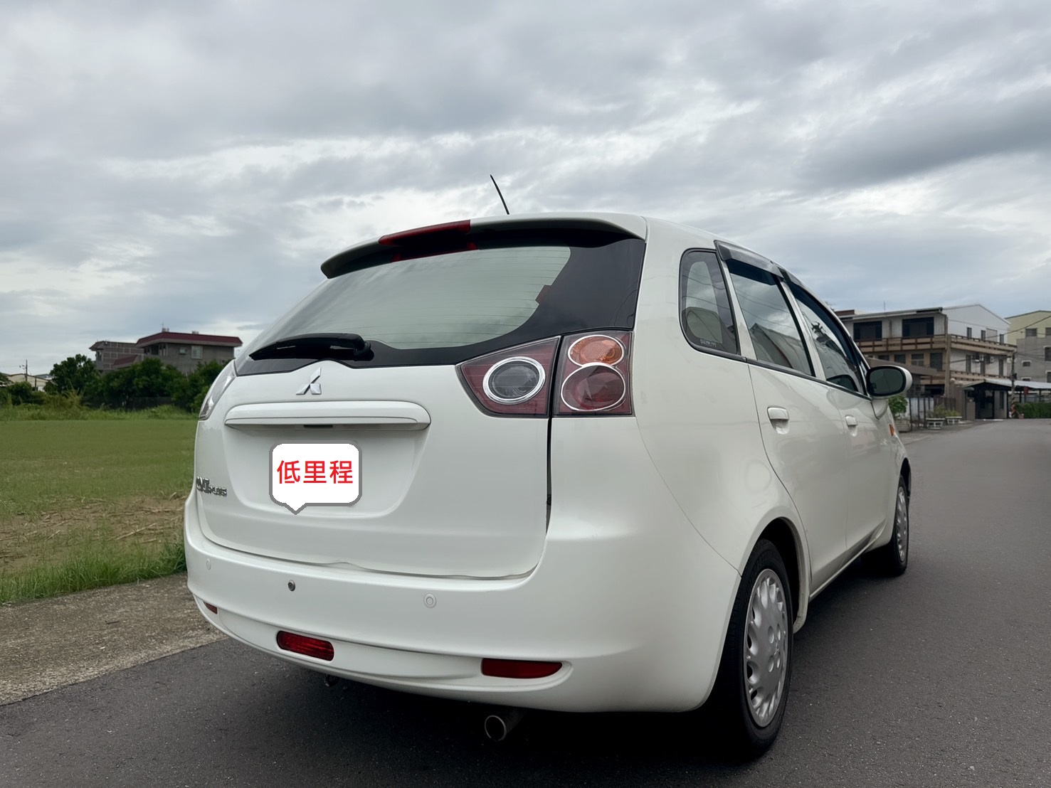 2011年 COLT PLUS 熱門小車  里程保證 年均里程9000公里~省油省稅金~小車大空間~代步首選好車~  第4張相片