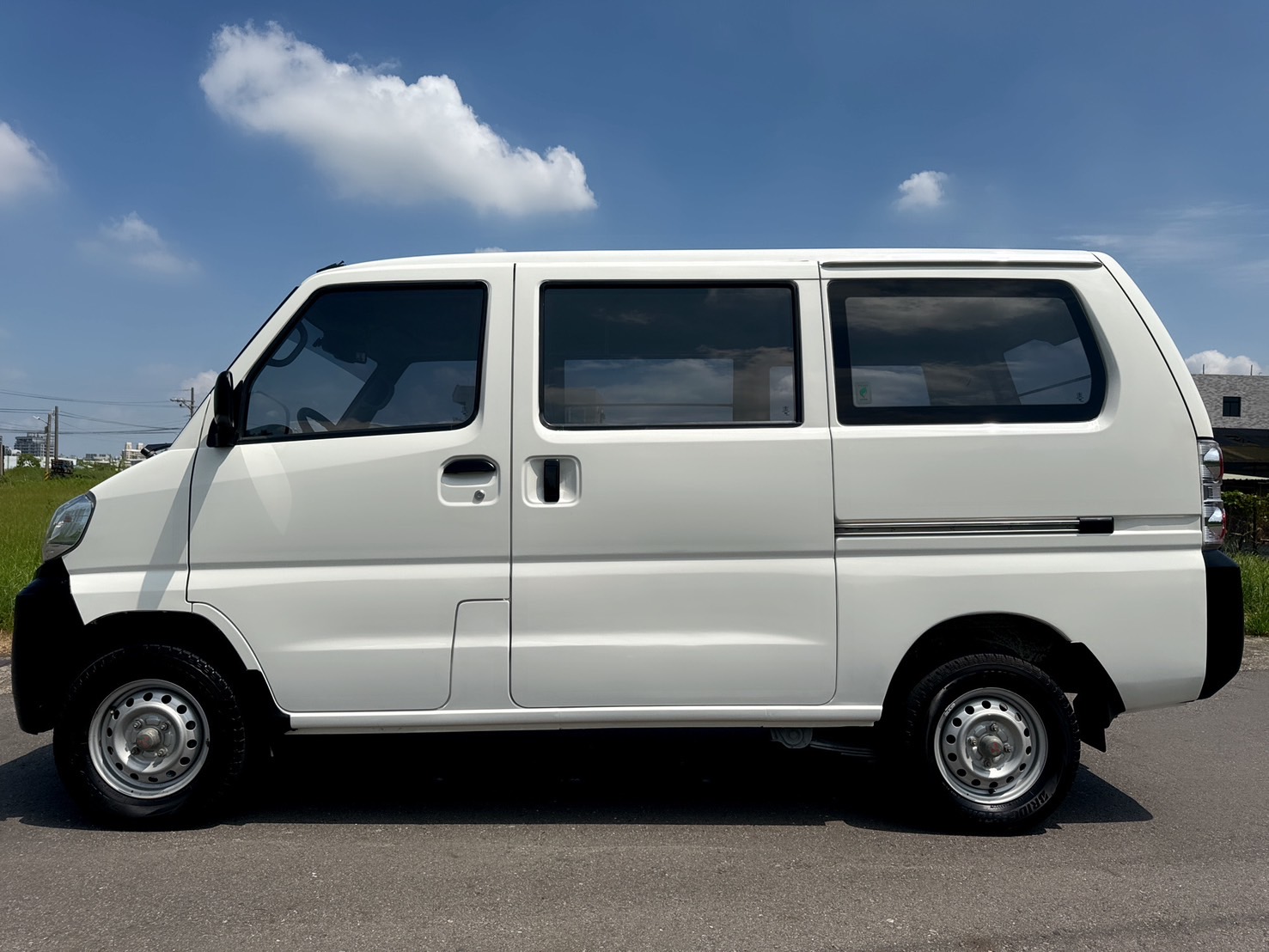 2018年 菱利廂車 1.3L 二人座  超多功能大空間~省油省稅金~露營改裝or商務運輸~多用途廂車首選~  第5張相片