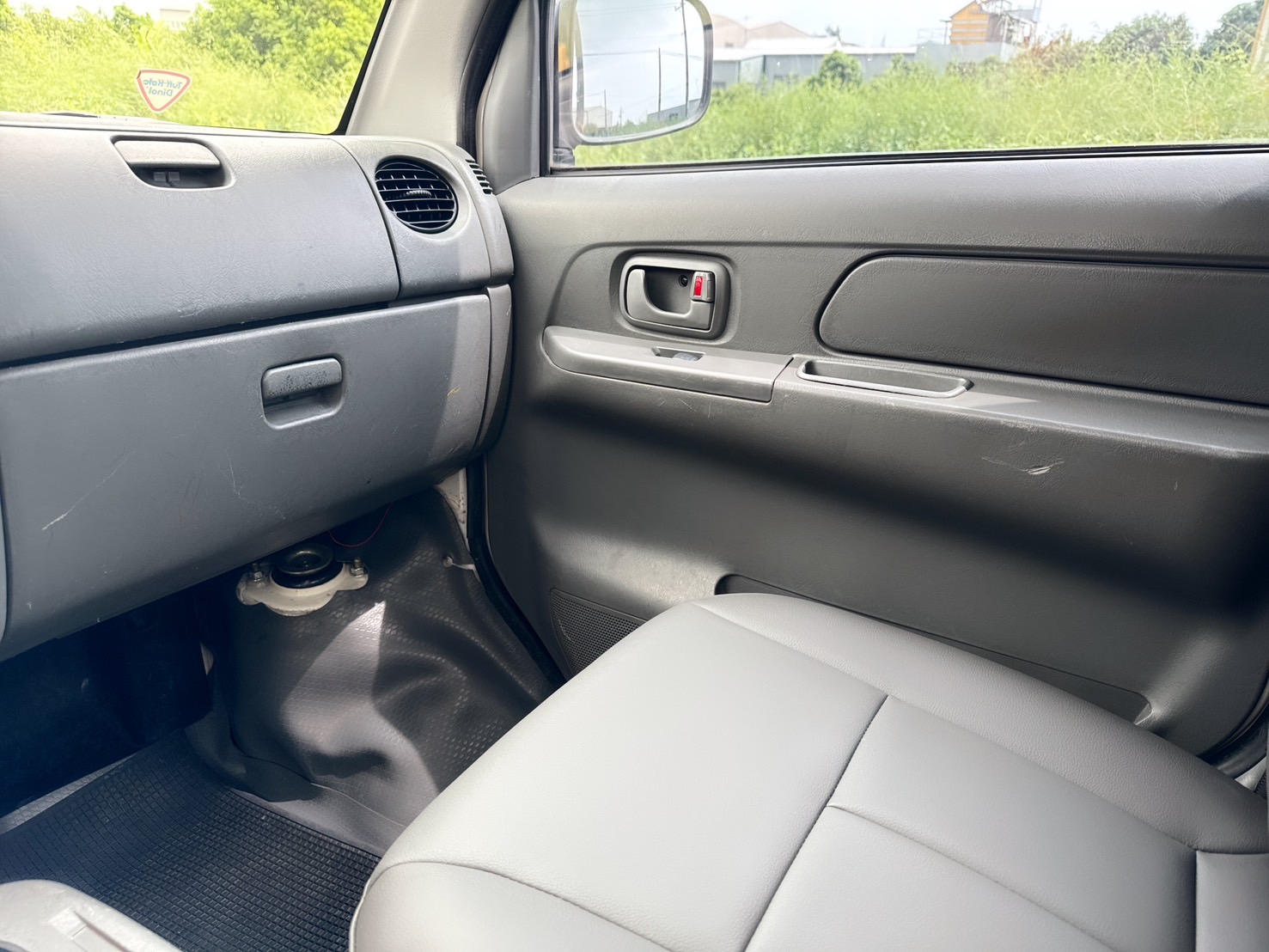 2018年 1.3 L 手排 菱利貨車   里程保證-2WD-框式木床  省油省稅金~工作賺錢好幫手~商用賺錢最佳發財工具~第一首選~  第10張相片