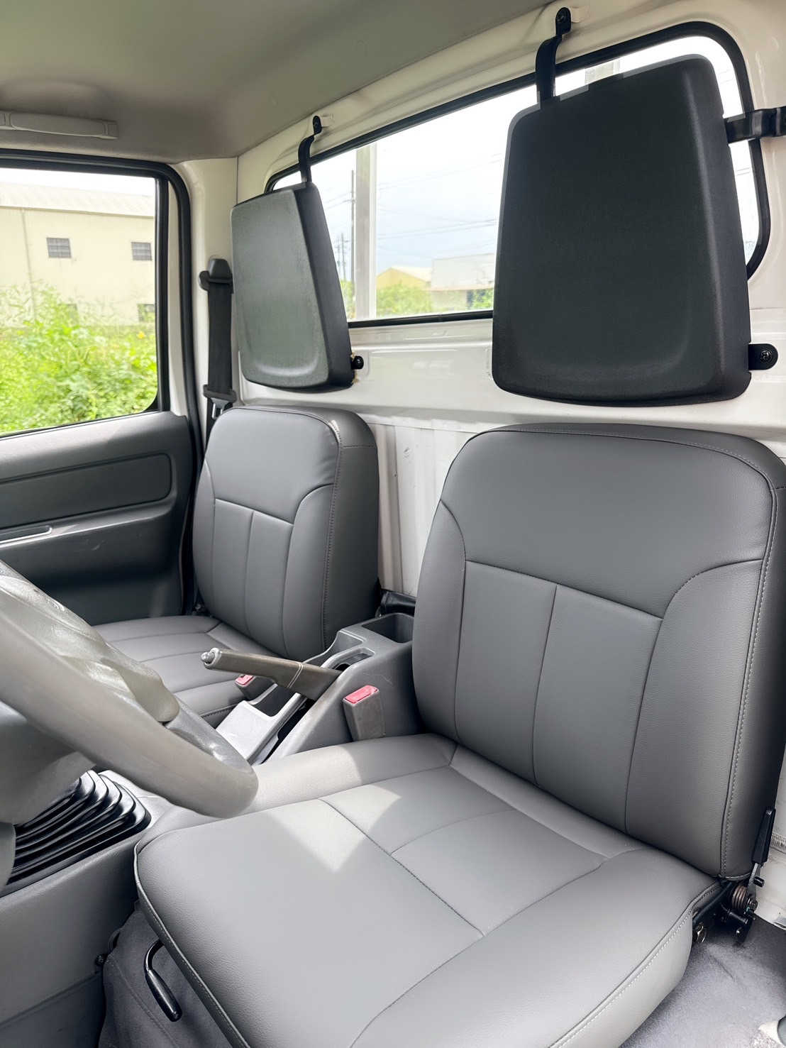 2018年 1.3 L 手排 菱利貨車   里程保證-2WD-框式木床  省油省稅金~工作賺錢好幫手~商用賺錢最佳發財工具~第一首選~  第13張相片