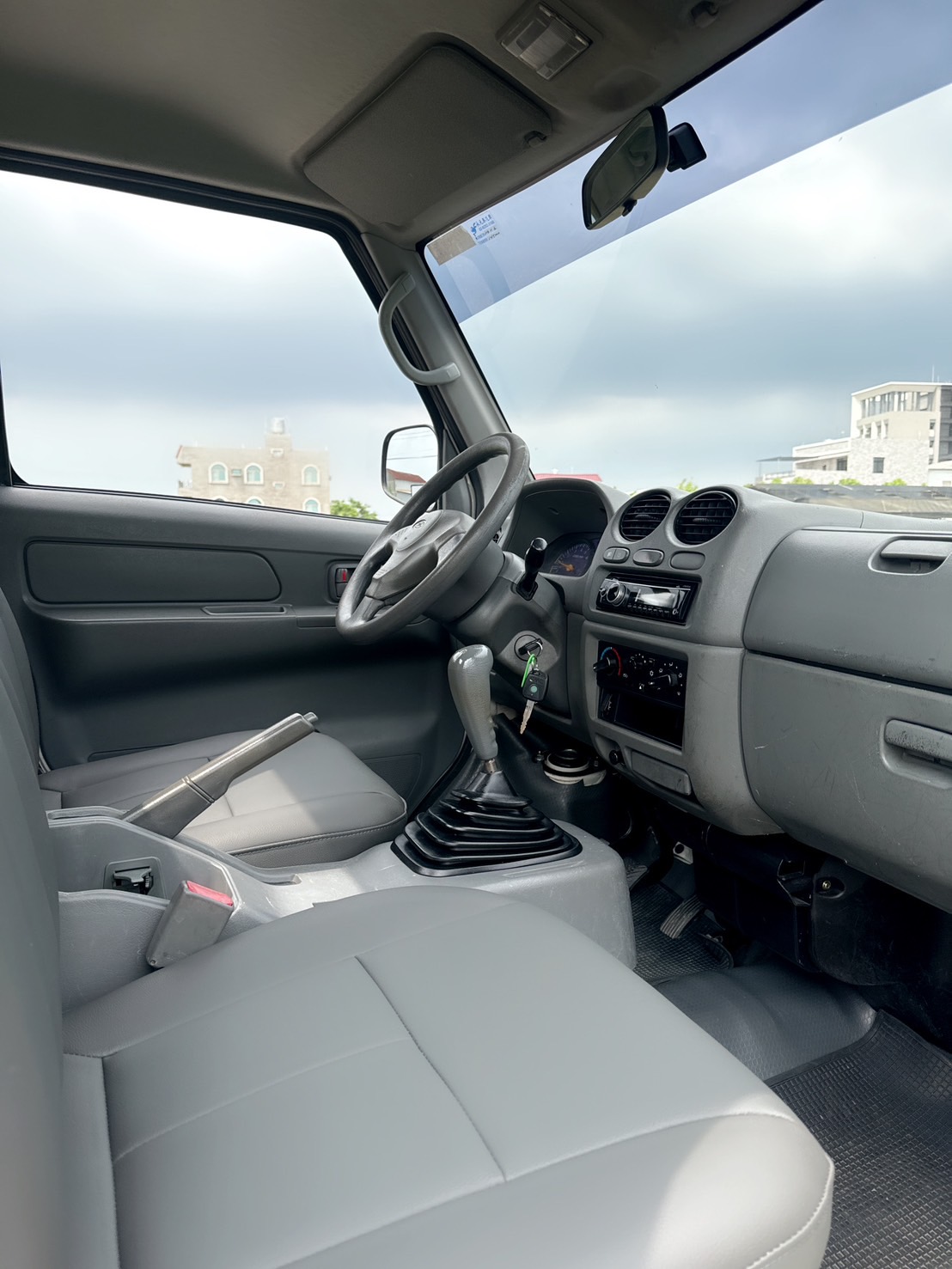 2018年 1.3 L 手排 菱利貨車   里程保證-2WD-框式木床  省油省稅金~工作賺錢好幫手~商用賺錢最佳發財工具~第一首選~  第14張相片