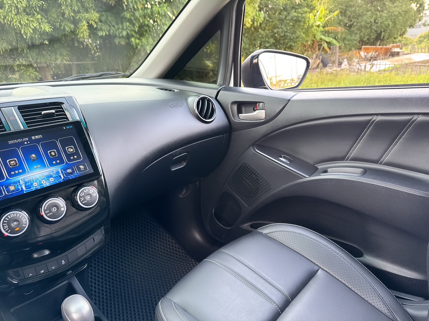 2021年 COLT PLUS 頂級版  全新小改款~里程保證~高CP值小車~小車大空間 妥善率好 維修保養便宜~代步用車or小資首購~第一首選!  第9張相片