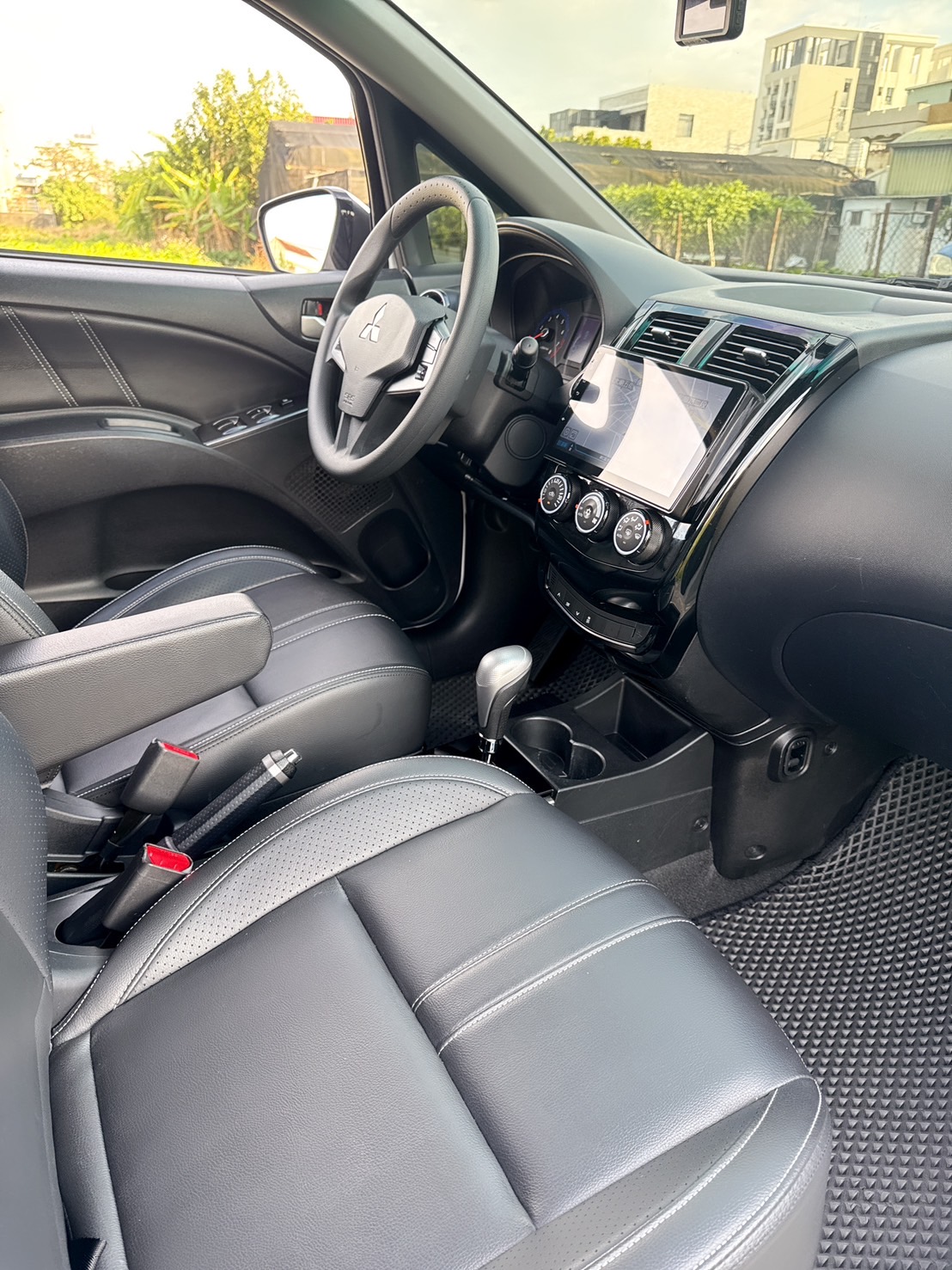 2021年 COLT PLUS 頂級版  全新小改款~里程保證~高CP值小車~小車大空間 妥善率好 維修保養便宜~代步用車or小資首購~第一首選!  第15張相片