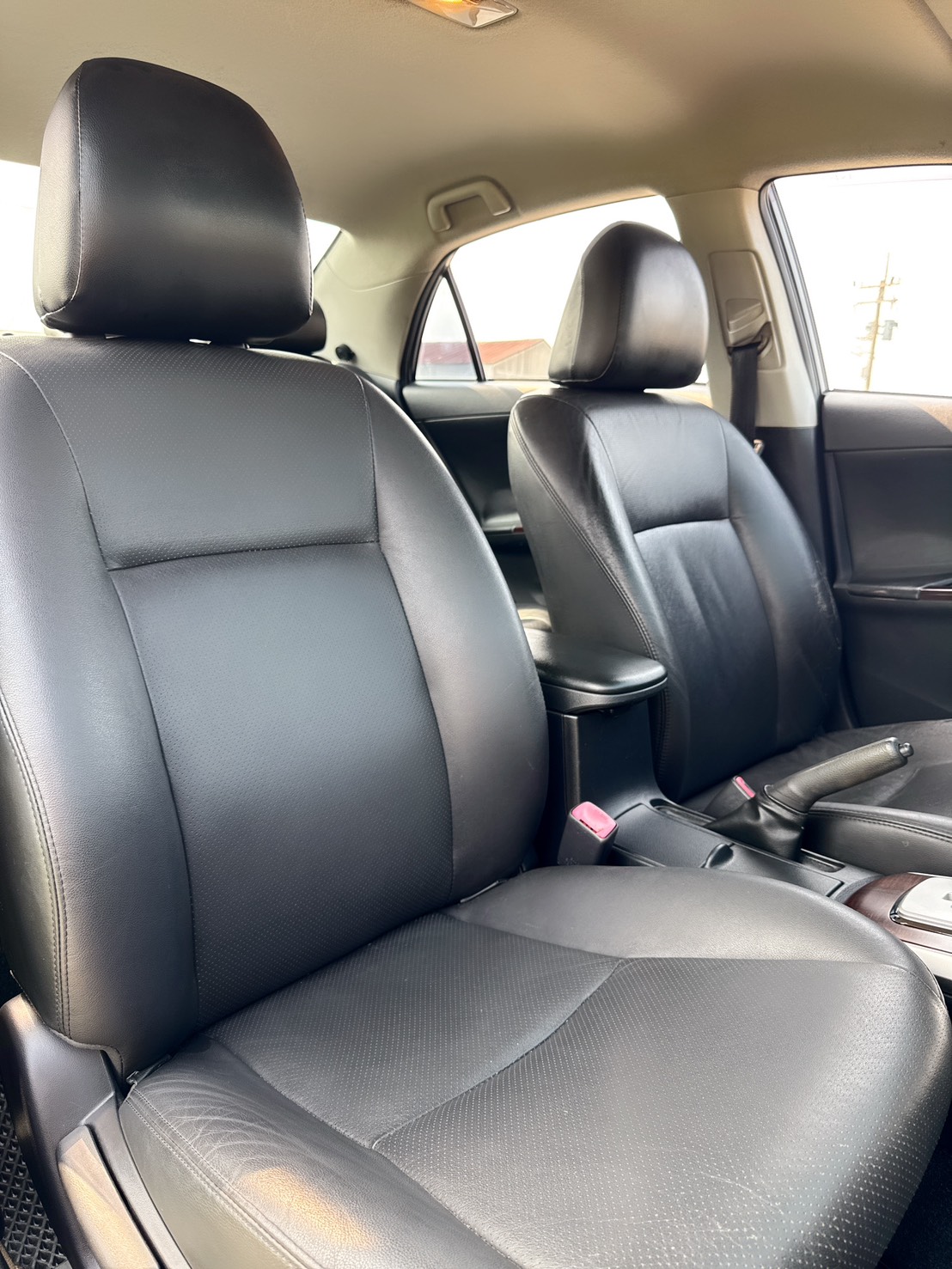 2011年 豐田 ALTIS E版  經典車型~高妥善率~好保養~省油省稅金~代步通勤優質代步車首選!  第16張相片
