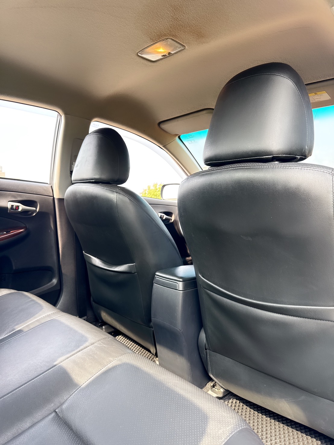 2011年 豐田 ALTIS E版  經典車型~高妥善率~好保養~省油省稅金~代步通勤優質代步車首選!  第17張相片