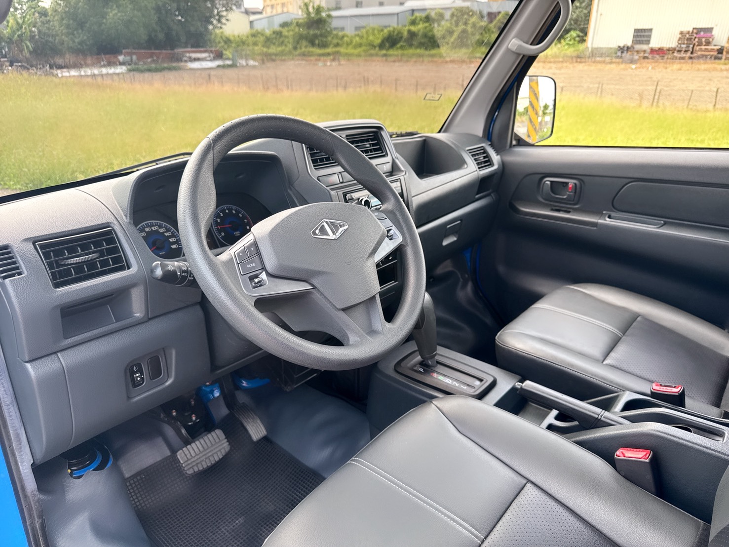 2021年 A190 菱利貨車 自排  1.5L 新引擎-2WD~框式木床『自排』好駕馭~工作開車輕鬆  載貨空間大,省油省稅金,輕商首選  第11張相片