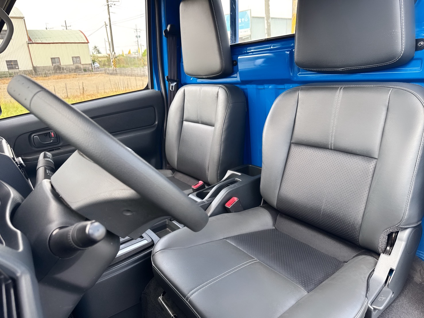 2021年 A190 菱利貨車 自排  1.5L 新引擎-2WD~框式木床『自排』好駕馭~工作開車輕鬆  載貨空間大,省油省稅金,輕商首選  第12張相片