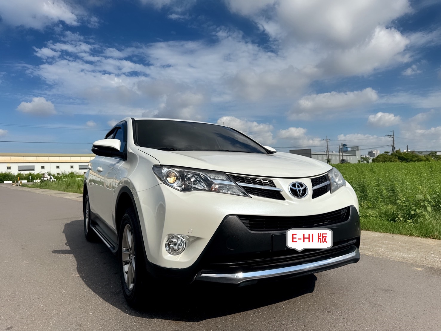 2015年 TOYOTA RAV4 2.0 L  妥善率高~大馬力~頂級配備  E-HI 頂級版 日系原裝進口休旅  工作業務or家庭用車首選休旅車  第2張相片