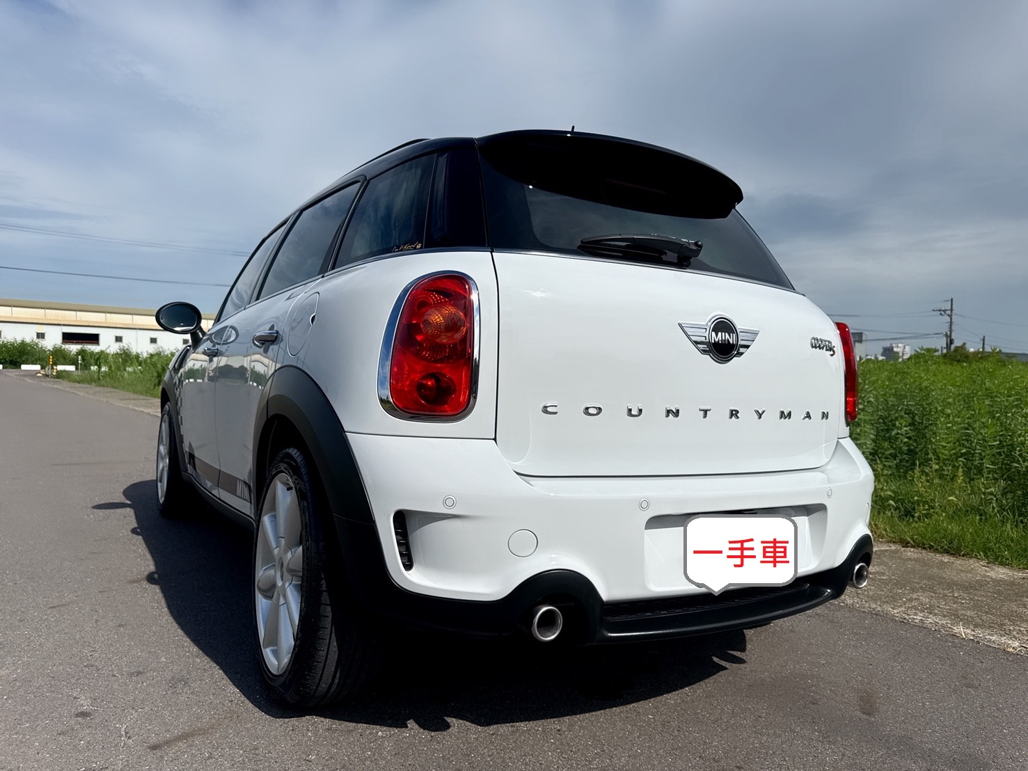 2015年 MINI Cooper S 5-Door  超低里程~年均里程8400公里  市場稀缺車型~車況如新~車庫車  全程原廠保養~四輪更換全新輪胎『汎德總代理★里程保證★一手車』  第3張相片