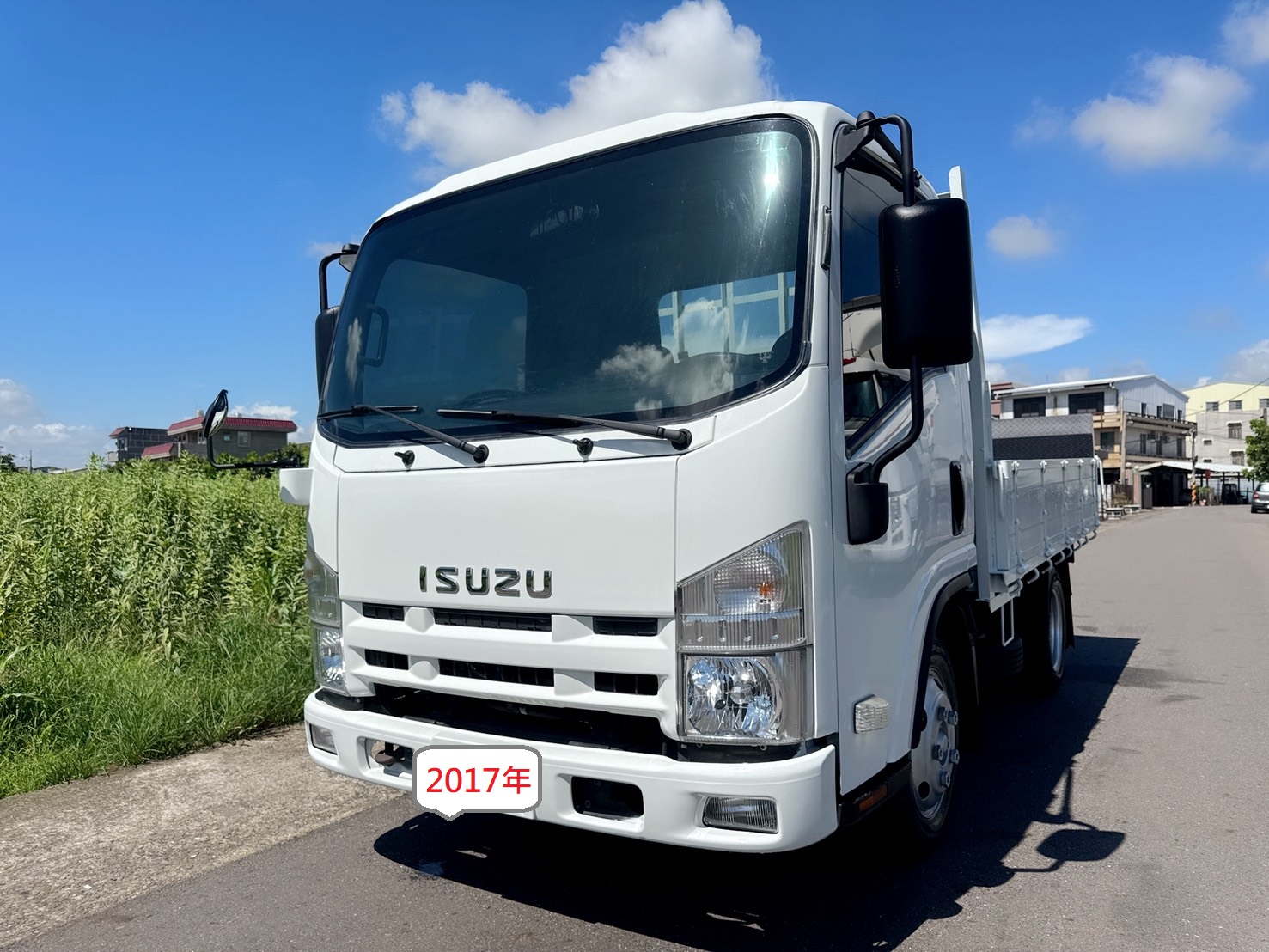 2017年 ISUZU 一路發 10.5呎  免加尿素~自排車型~妥善率高  日本原裝進口一路發~總重升級5噸  超耐操發財車~商用載貨~第一首選!  第1張相片
