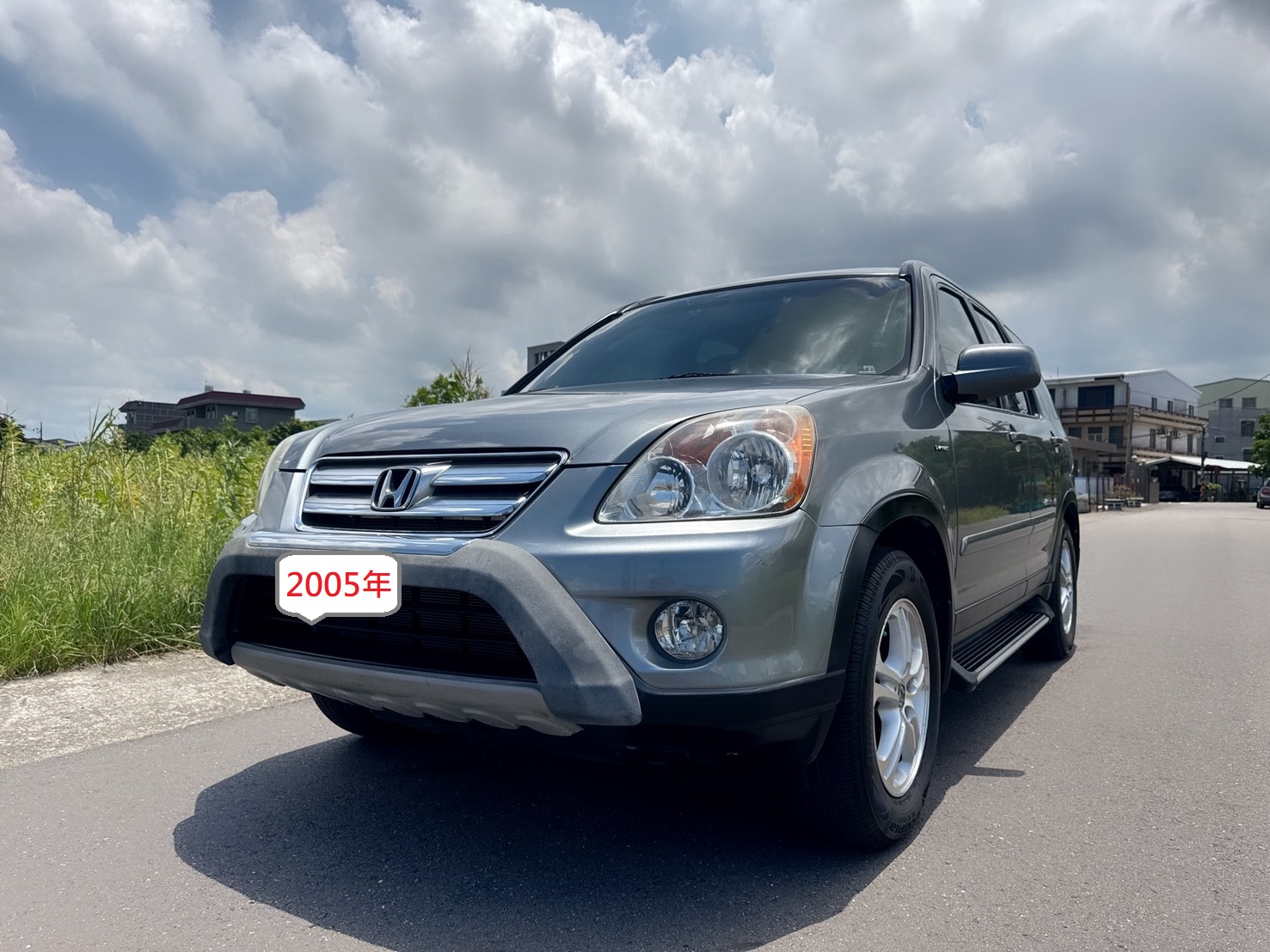 2005年 HONDA CR-V 2.0 L  經典車型~里程保證~妥善率高  一手車~車室空間大~內裝漂亮  代步/出遊/工作~平價休旅首選  第1張相片