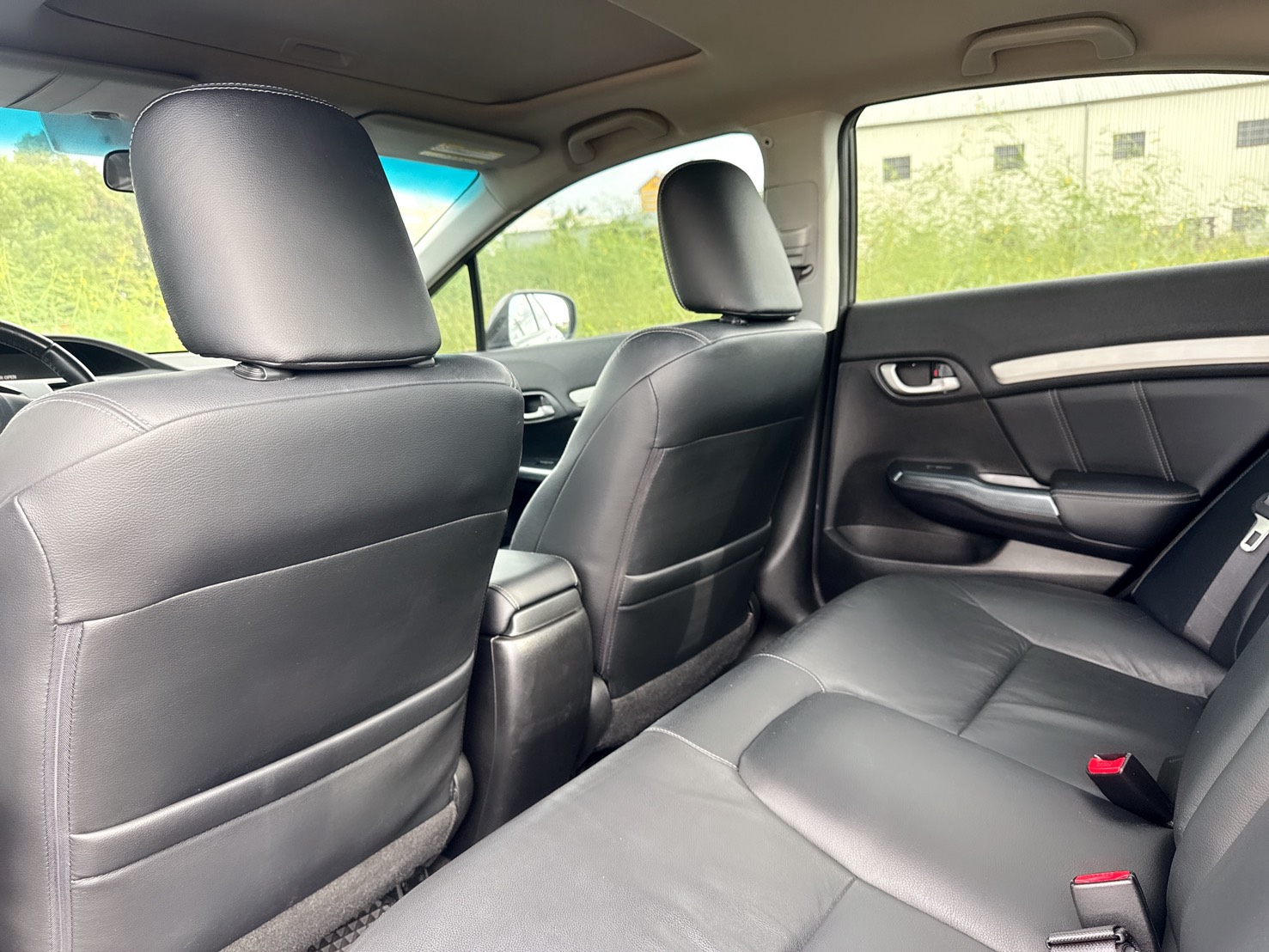 2012年 HONDA CIVIC K14  VTI-S版 頂級款 動力充足  低里程~年均里程9100公里  配備齊全~省油省稅~影音升級  外型流線帥氣~代步通勤轎車首選  第12張相片