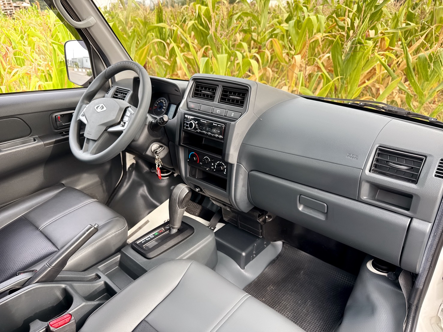 2022年 中華 A190 菱利貨車  雙安全氣囊+2.5尺升降尾門  『自排』好駕馭~工作開車輕鬆  框式木床,省油省稅金,輕商首選  第13張相片