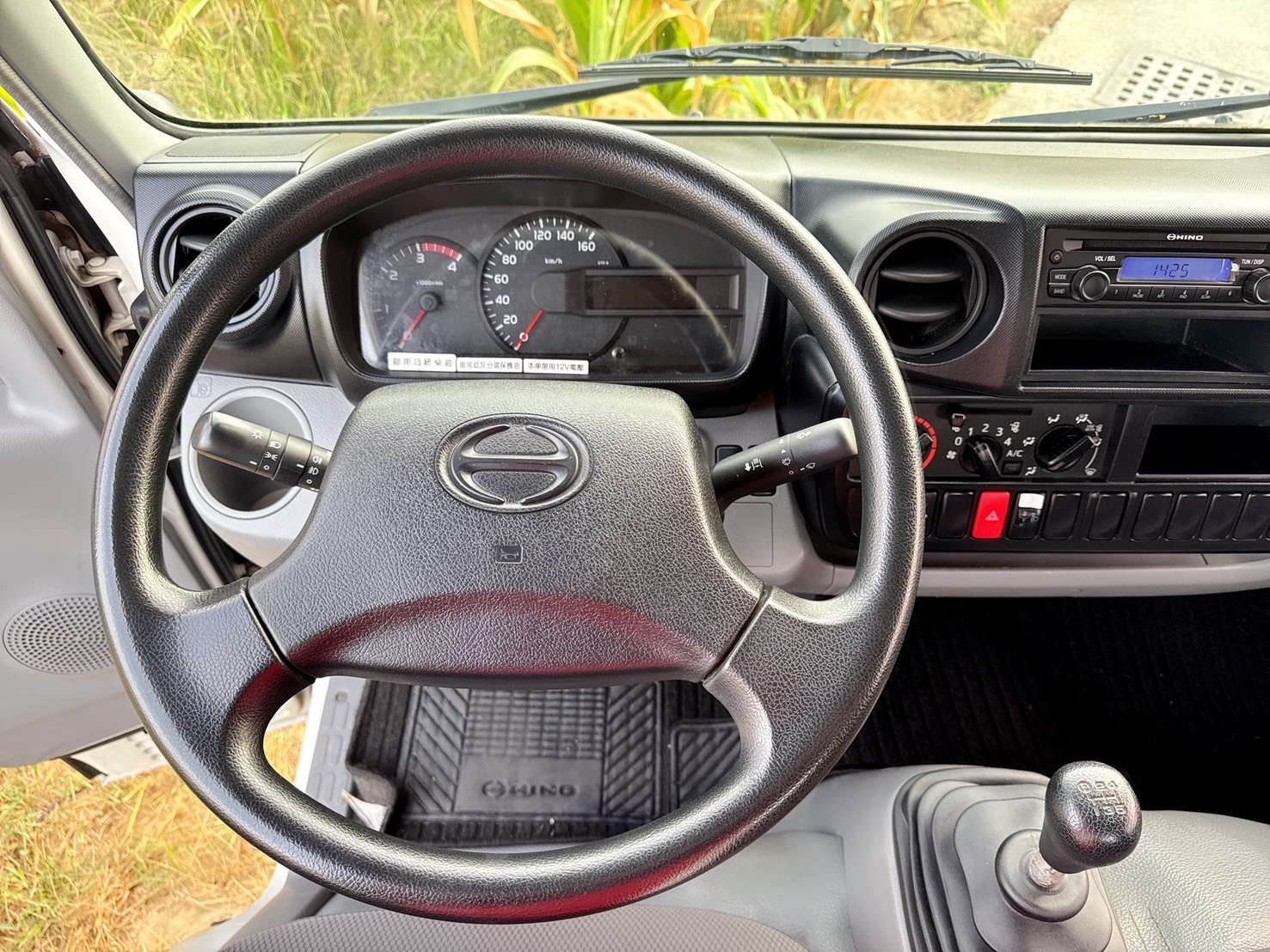 2019年 HINO 300 11.5尺 貨車   超大馬力~扭力極強~妥善率高  總重升級5噸~免加尿素~低里程  高車頂車型~車室空間大~車況佳  第8張相片