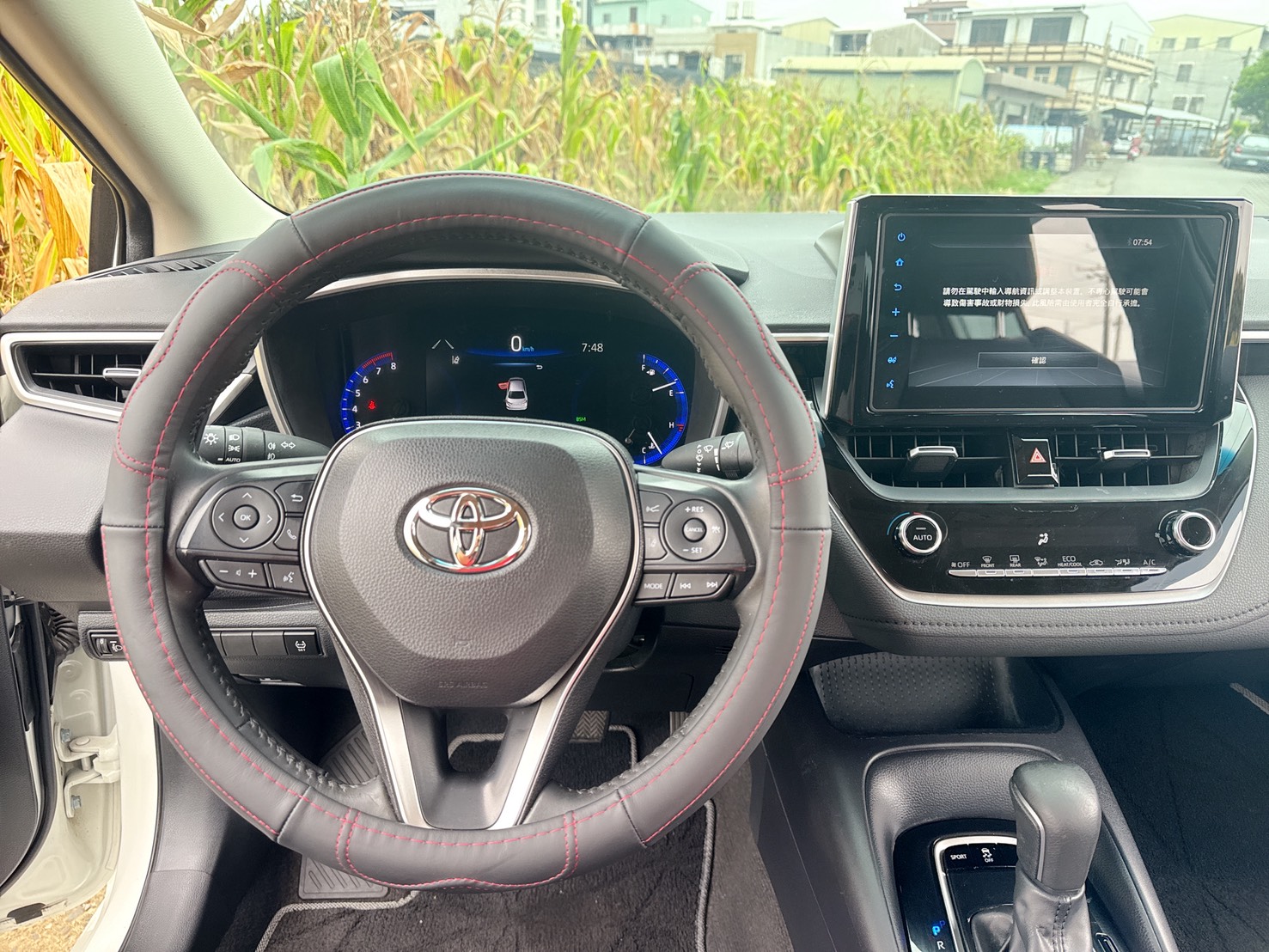 2019年 TOYOTA ALTIS 尊爵版  超低里程~年均里程5800公里  原版件 免KEY版 全新改款外型  ACC主動式跟車+車道維持輔助  第7張相片