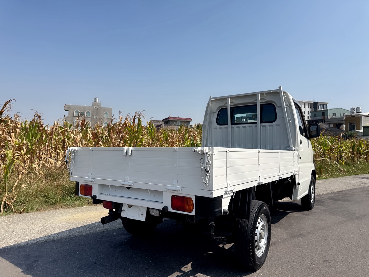 2023年中華 A190 貨車 自排   1.5L 新引擎-2WD~里程保證  一手車~框式木床~省油省稅  載貨空間大,省油省稅,輕商首選  第4張相片