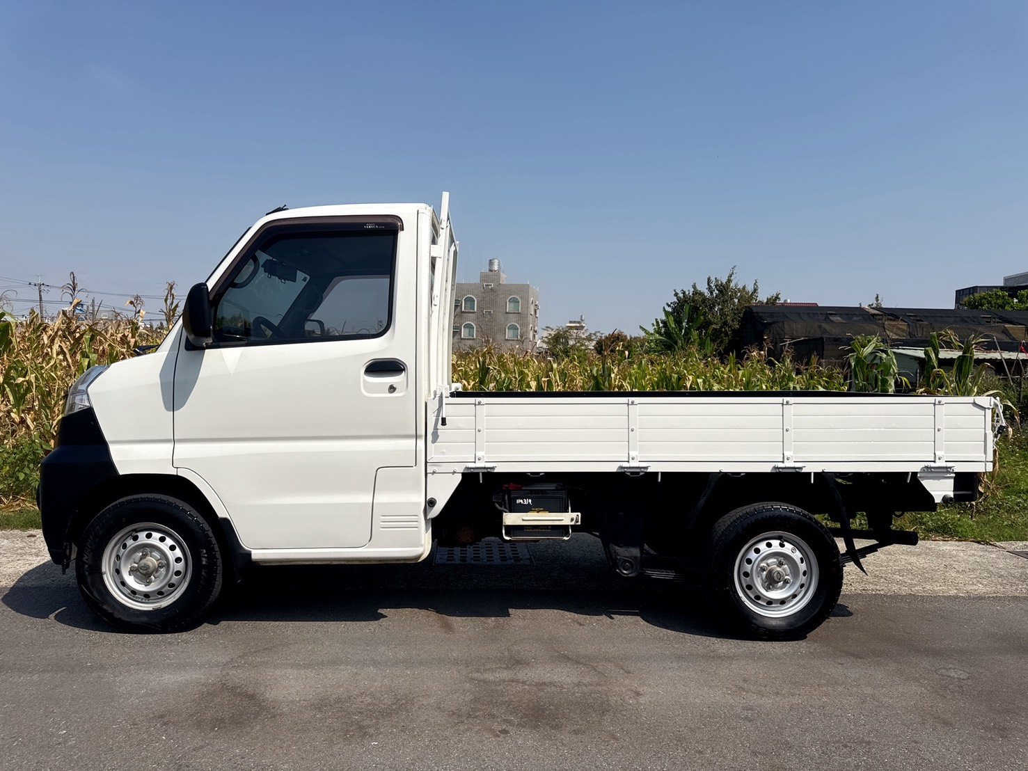 2023年中華 A190 貨車 自排   1.5L 新引擎-2WD~里程保證  一手車~框式木床~省油省稅  載貨空間大,省油省稅,輕商首選  第5張相片