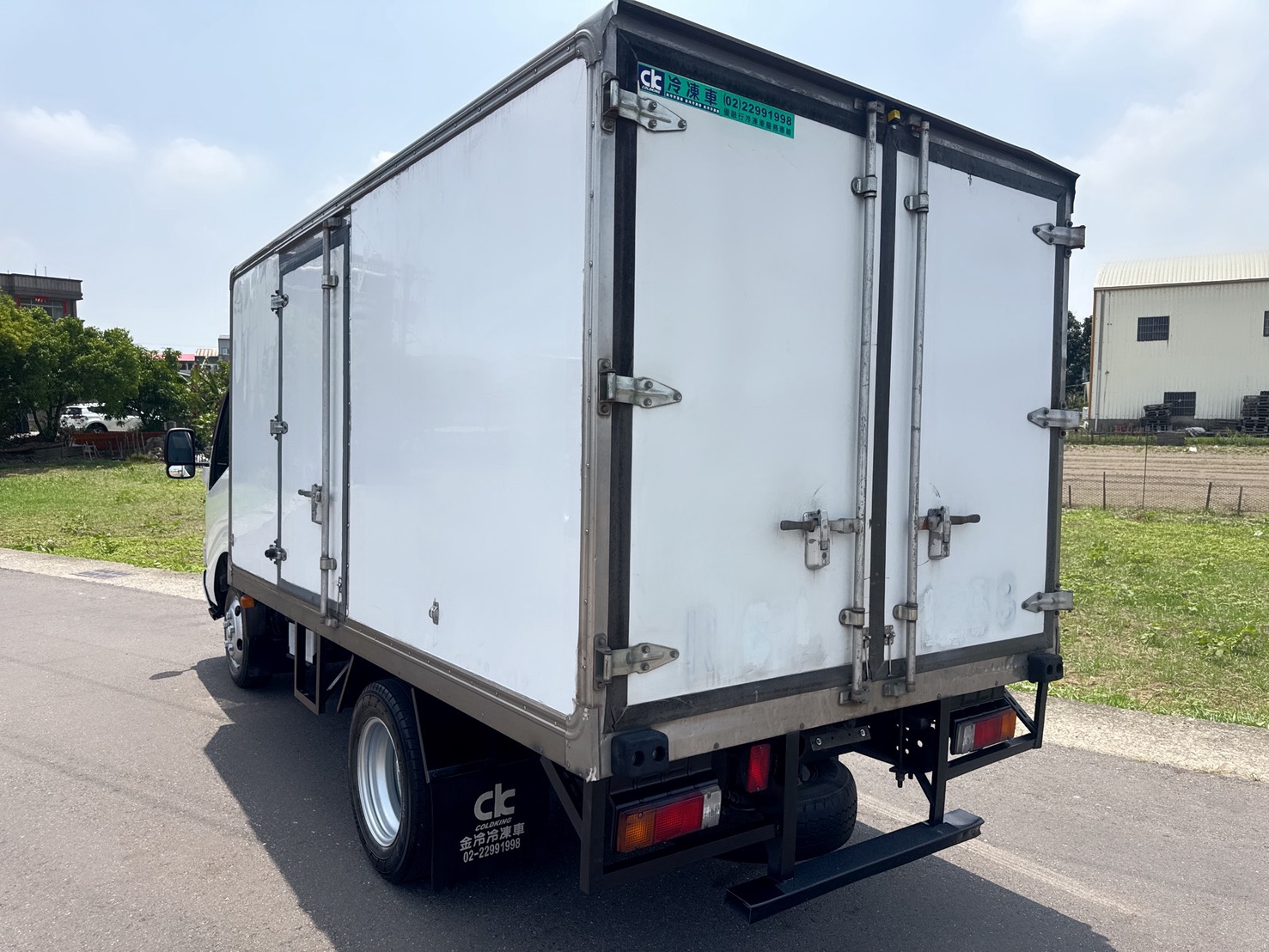 2019年 HINO 11.5尺 冷凍車  免使用尿素+已升級總重5噸  同級車中扭力最大~原廠保養  低里程~物流運輸業第一首選  第3張相片