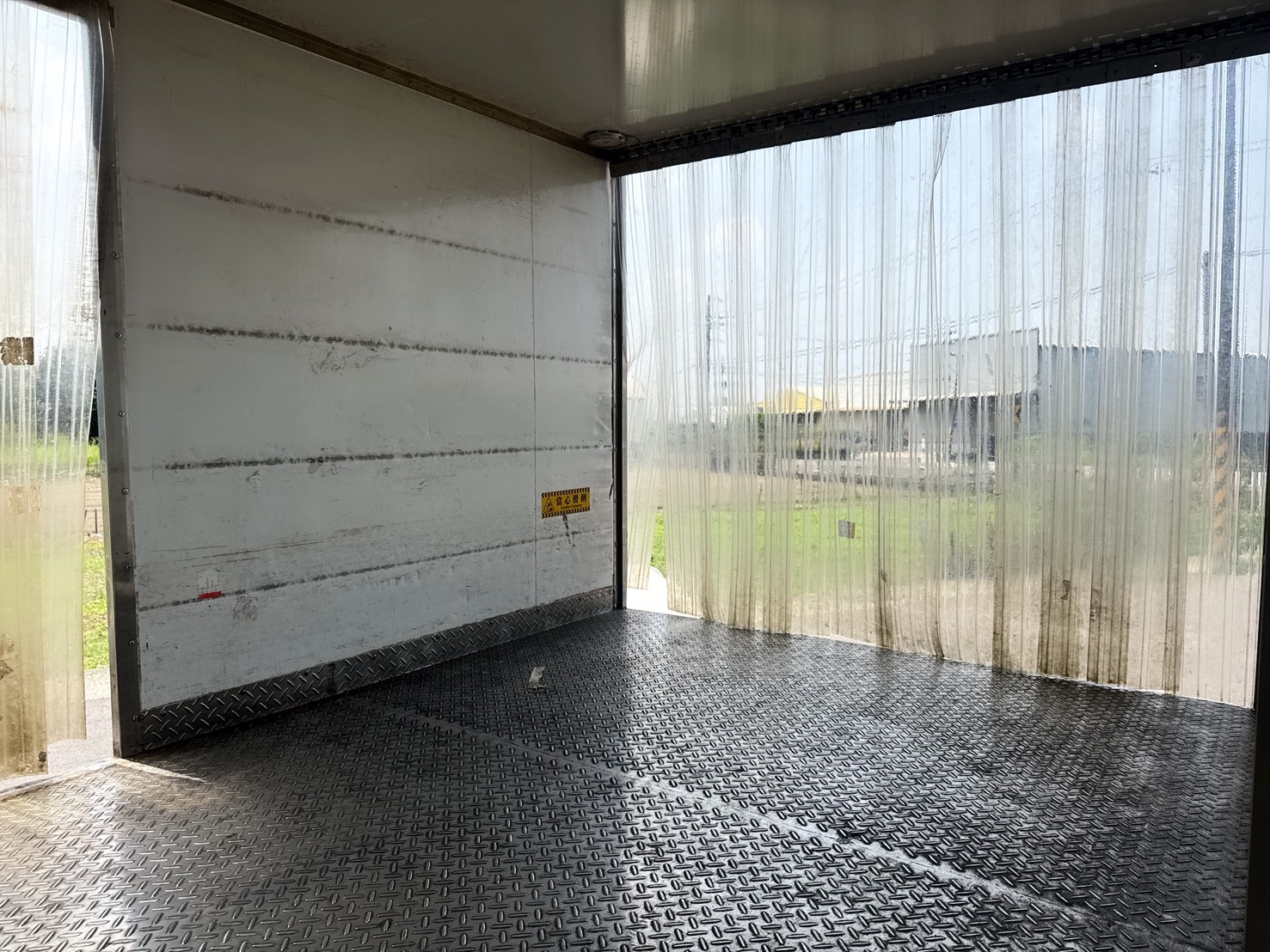 2019年 HINO 11.5尺 冷凍車  免使用尿素+已升級總重5噸  同級車中扭力最大~原廠保養  低里程~物流運輸業第一首選  第19張相片