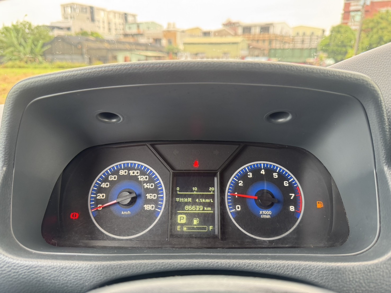 2021年 中華 A180 菱利廂型車  原廠保養+自排車型+盲點偵測  五人座 省油省稅 車室超大空間  車宿露營or商務創業首選廂型車  第6張相片