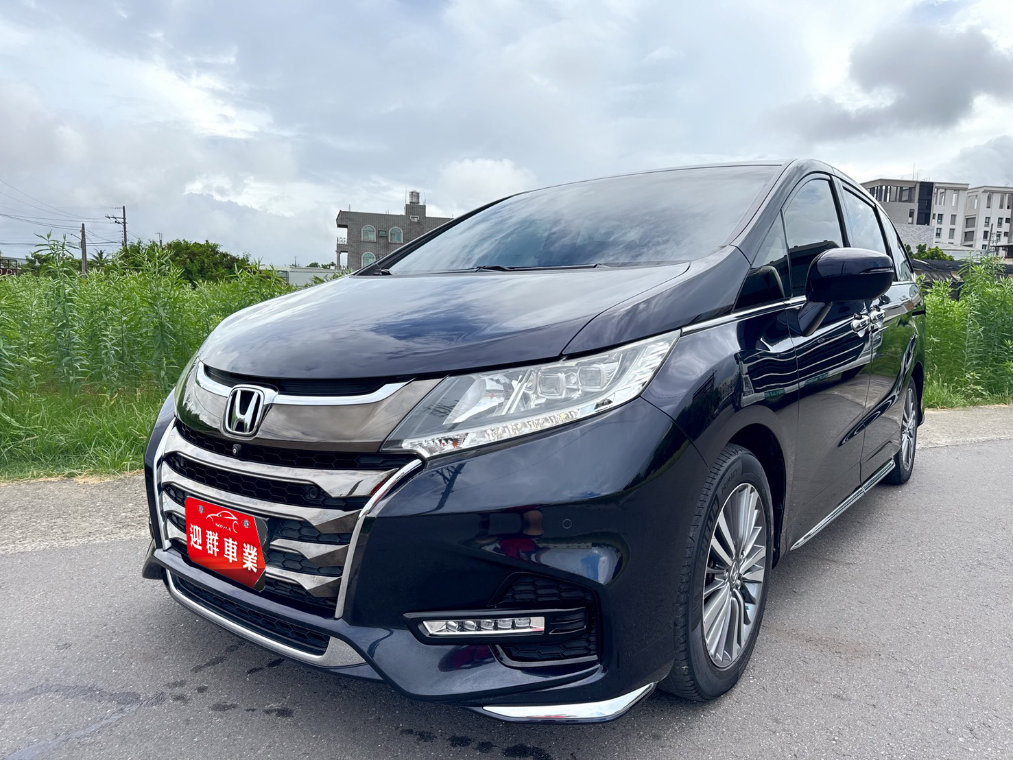 2017年 HONDA ODYSSEY APEX版  【日本原裝七人座】頂級座駕體驗  一手車~原廠保養~雙電動側滑門-改款頂配  新增 Sensing 智慧安全主動防護  家庭出遊兼具舒適、實用性休旅車  第1張相片