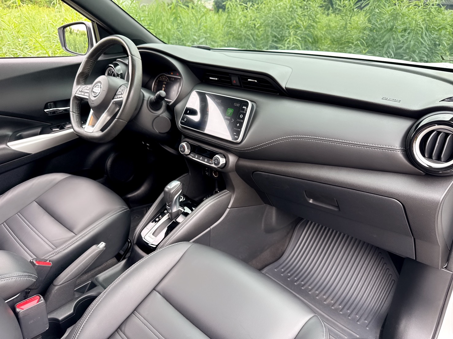 2020年 NISSAN KICKS 智行旗艦版  都市小休旅~靈活操控性~省油省稅  智行科技擁有完整頂級行車安全配備  年輕動感流線外觀+質感細膩內在美學  第14張相片