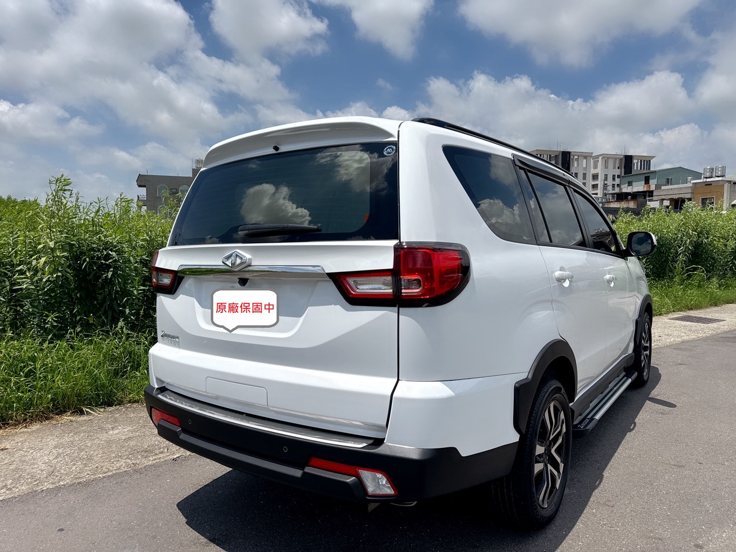 2024年 中華 NEW ZINGER 旗艦型  1.5T 新引擎+原廠保固中+原廠保養  「Level 2 」 ADAS 先進駕駛輔助系統  LKA車道置中輔助+10.25吋數位儀錶  全新外觀造型+內裝質感提升驚艷感受  第4張相片