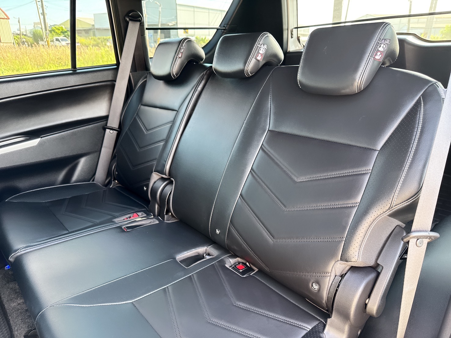 2024年 中華 NEW ZINGER 旗艦型  1.5T 新引擎+原廠保固中+原廠保養  「Level 2 」 ADAS 先進駕駛輔助系統  LKA車道置中輔助+10.25吋數位儀錶  全新外觀造型+內裝質感提升驚艷感受  第14張相片