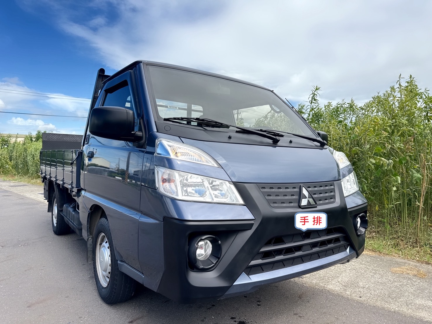 2020年 三菱 得利卡貨車 2.4L  新式車款~一手車~里程保證  框式木床+升降尾門+車底花板  動力充足+載貨空間大+車況佳  第2張相片